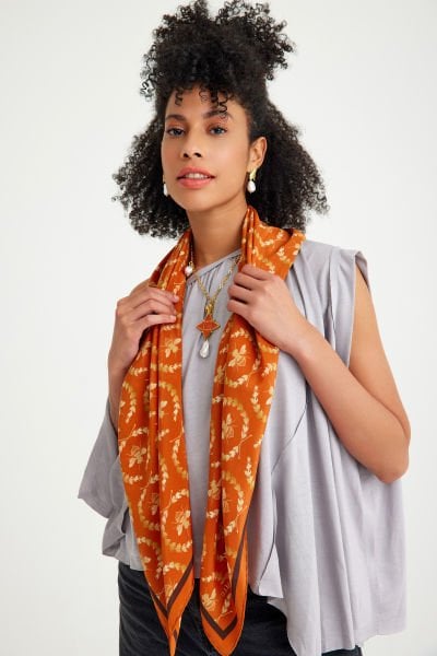 MONO MARA ORANGE İPEK EŞARP - 105 X 105 CM