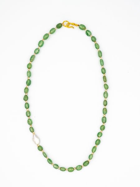 OPAQUE JADE GEMSTONE KOLYE