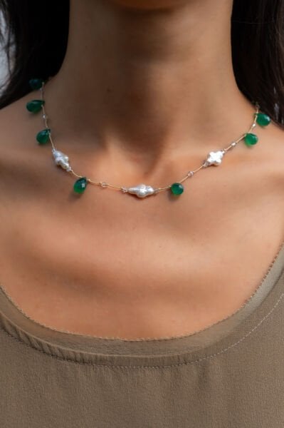 JADE TRIPLE PEARL KOLYE