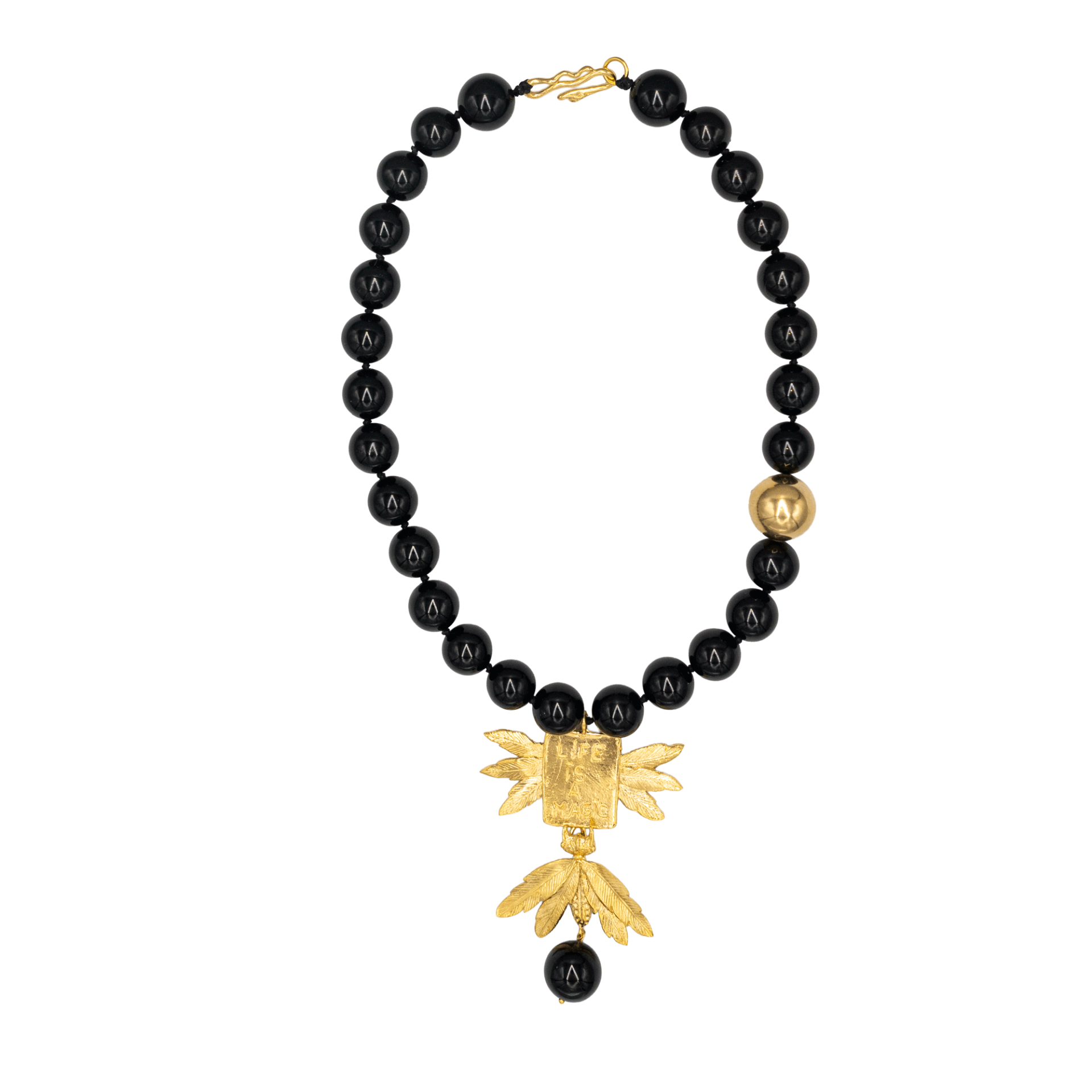 LIFE IS A MAGIC NOIR KOLYE